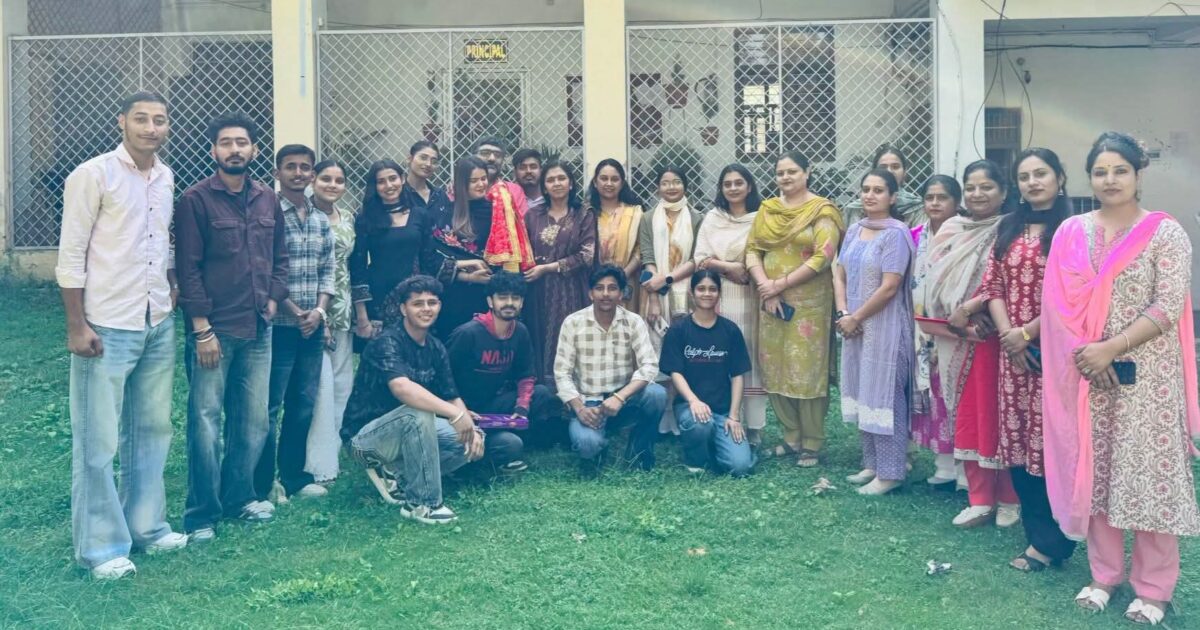 भारतीय समूह गान प्रतियोगिता में राजकीय महाविद्यालय ऊना ने जीता दूसरा स्थान