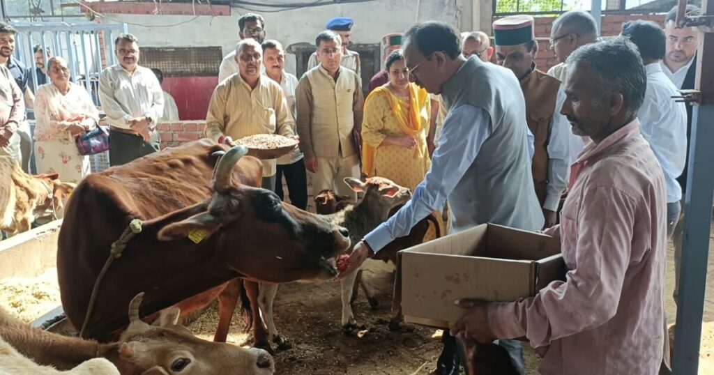 कोटी धमान में सरकार गाँव के द्वार कार्यक्रम