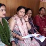 नाहन में मुख्यमंत्री के नाम ज्ञापन भेजती जनवादी महिला समिति