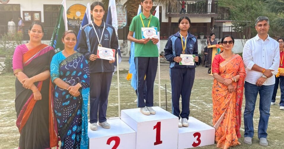 राजगढ़ के पीच वैली स्कूल की खेल प्रतियोगिता में हिमालया हाउस ने जीती ध्यान चंद ट्रॉफी