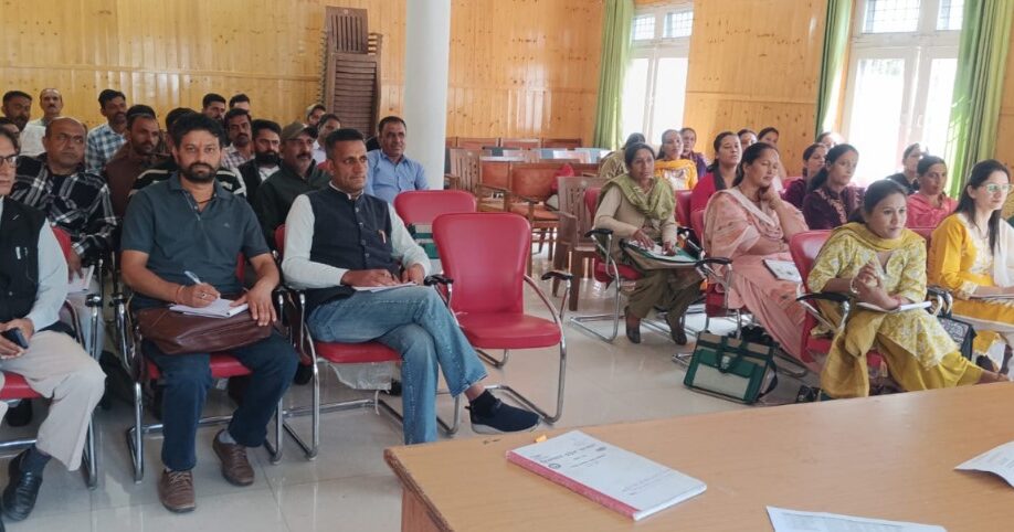 राजगढ़ में पंचायत प्रतिनिधियों का छह चरणों में प्रशिक्षण, पांचवें चरण में 52 ने लिया भाग