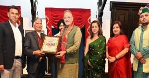 साहित्य सेवा काव्य गोष्ठी में स्वतंत्रता सेनानियों के परिवारों का सम्मान