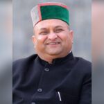 भाजपा में गुटबाजी का आरोप लगाते प्रदेश कांग्रेस अध्यक्ष विनय कुमार